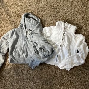 Brandy Melville cropped sweaters